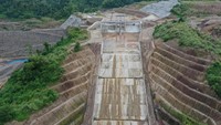 Menurut BMKG, Manado merupakan wilayah dengan curah hujan cukup tinggi sehingga menimbulkan potensi banjir. Pembangunan bendungan ini bertujuan untuk pengendali banjir.