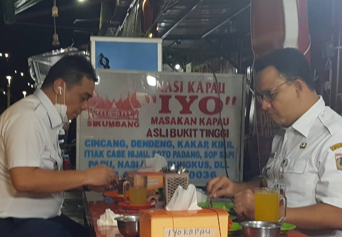 riza patria makan nasi kapau bareng anies baswedan
