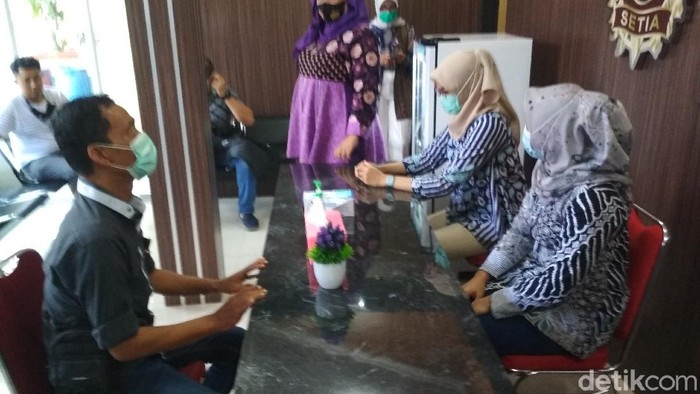 Ruang Konsultasi Hukum di Cirebon