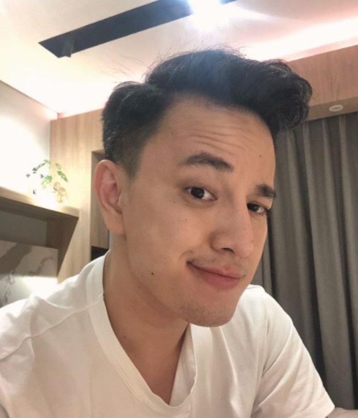 billy davidson menikah