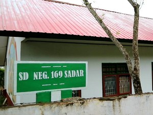 Kepsek Pecat Guru Honor Disebut Jarang Masuk, Disdik: Ada Pengawasnya!