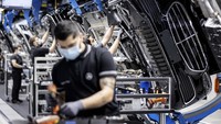 Produksi ke-50 juta Mercedes-Benz ini meliputi semua produksi mobil penumpang termasuk Smart. Foto: Mercedes-Benz