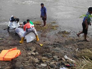 Mayat Ditemukan di Sungai Brantas Tulungagung Dipastikan Korban Bunuh Diri Blitar