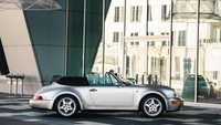 Ini akan menjadi pertama kalinya mobil Maradona ditawarkan di lelang. Porsche 911 ini dikirim ke Maradona setelah pindah ke Sevilla. Foto: Istimewa
