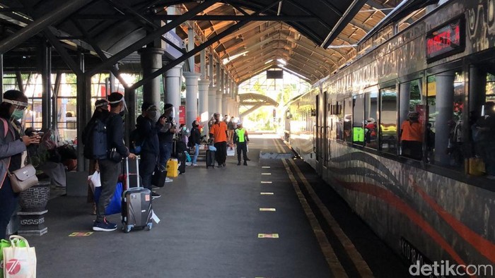 stasiun gubeng