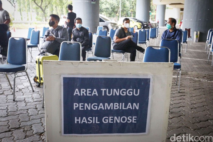 Uji pemeriksaan COVID-19 dengan metode GeNose kini tersedia di Stasiun Gambir, Jakarta. es GeNose ini sebelumnya digunakan di Stasiun Pasar Senen.