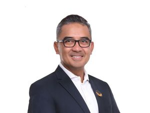 WNA Ramai-ramai Tinggalkan RI, NasDem Ungkit Pemulangan WNI dari Wuhan