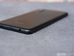 Unboxing Galaxy A02, Ponsel Anyar Samsung Harga Rp 1,4 Juta