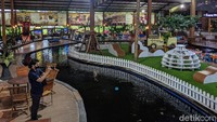 Selain proses pembuatan coklat, di tempat ini juga menyuguhkan arena bermain.