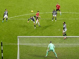 WBA Vs MU Layak Berakhir Imbang