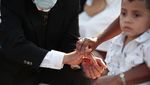 Momen 400 Pasangan di Nikaragua Nikah Massal saat Valentine
