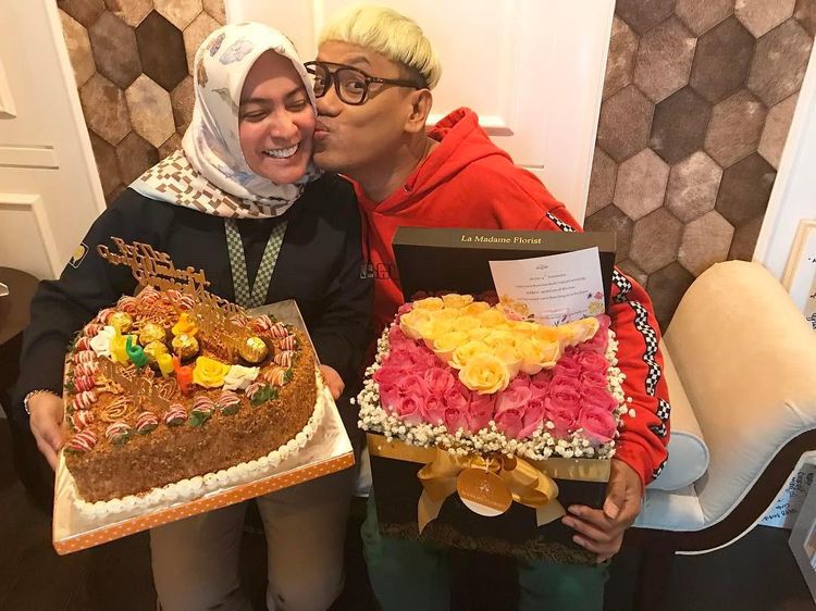 Momen Uya Kuya Cicip Burger Shake Shack dan Ngeteh di Las Vegas