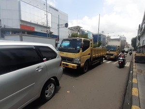Lalin Sekitar Kota Tua Ditutup, Jl Pintu Besar Selatan-Pasar Asemka Macet