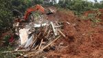 Potret Longsoran Gunung Wilis Nganjuk yang Timbun 16 Orang