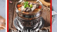 Sop iga ini lebih kekinian, disajikan dalam pot seperti hotpot kebanyakan. Sop iga tersebut ditawarkan oleh restoran Monster Kuring yang ada di Jalan Daan Mogot, Jakarta Barat. Foto: Instagram @monsterkuring