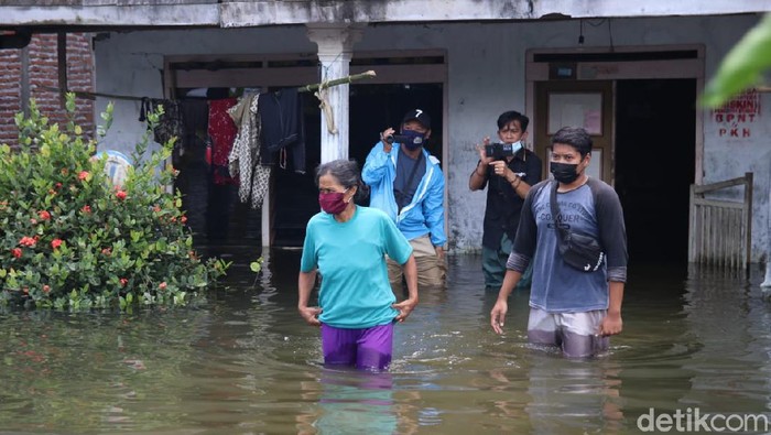 Suasana terkini banjir di Pati, Senin (15/2/2021)