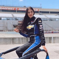 Sudah sejak lama aku ingin balapan di Daytona. Semua pembalap bermimpi untuk tampil di sana, katanya.Toni Breidinger mengaku jatuh cinta pada dunia balap sejak kecil saat pertama kali bermain go-kart. (Foto: Instagram/@tonibreidinger)
