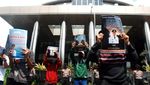 Aliansi Pemuda Penyelamat Bangsa Demo di Gedung KPK