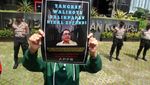 Aliansi Pemuda Penyelamat Bangsa Demo di Gedung KPK