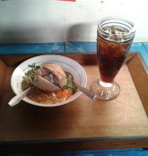 Bakso Beranak Jumbo yang Mantap Ada di 5 Tempat Ini