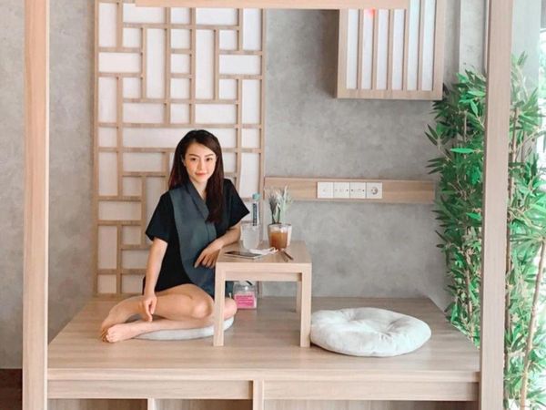 Cantiknya Bella Lee, Pacar Roy Kiyoshi yang Doyan Makanan Jepang