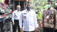 Gubernur Kalimantan Utara Zainal Arifin Paliwang tiba di Gedung KPK, Jakarta, Selasa (16/2/2021). 