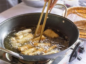 15 Rekomendasi Oleh-oleh Khas Semarang, Makanan Berat Hingga Jajanan