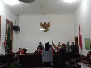 Marshanda Ungkap Karen Pooroe Mau 2 Kali Bunuh Diri di Persidangan 
