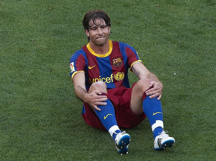 MALAGA, SPAIN - MAY 21:  Maxwell of Barcelona reacts during the La Liga match between Malaga and Barcelona at La Rosaleda Stadium on May 21, 2011 in Malaga, Spain. Barcelona won 3-1.  (Photo by Manuel Queimadelos Alonso/Getty Images)