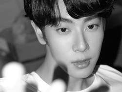 Ini Mix, Aktor Ganteng Thailand Viral karena Mirip Jin BTS