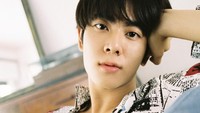 Banyak yang bilang wajah Mix mirip Jin BTS. Menurut kamu gimana? Mirip Jin BTS atau Lee Sang Yeob nih? (Foto: dok. Instagram @mixxiw) 