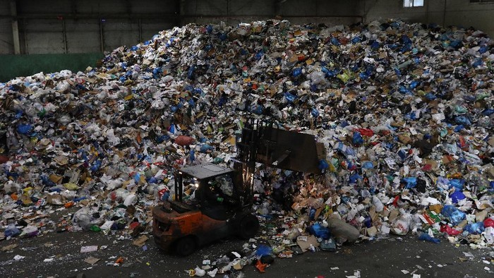 Pandemi Bikin Sampah Plastik di Korea Selatan Membludak Pandemi Bikin Sampah Plastik di Korea Selatan Membludak