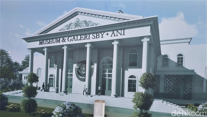 Pembangunan Museum SBY di Pacitan menjadi sorotan publik. Pasalnya muncul dugaan kucuran dana Rp 9 miliar rupiah ke proyek tersebut dari APBD Kabupaten Pacitan.