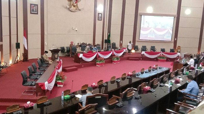 Rapat paripurna di DPRD Medan (Ahmad Arfah-detikcom)