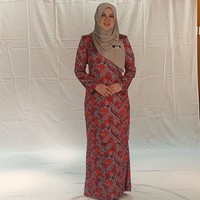 Sebelumnya nama Datuk Seri Rina Mohd Harun sendiri sempat menjadi trending di Twitter. Hal itu dikarenakan penampilan barunya yang membuat tak sedikit warganet yang berdecak kagum. Foto: Instagram/@saidatulnisaaminuddin