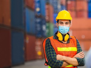 Pesan Haru dan Rindu untuk Anak dari Seorang Ayah yang Kerja Jadi TKI