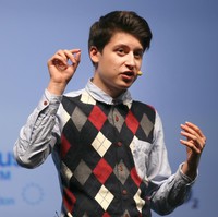 Nick D’Aloisio kini telah berusia 25 tahun. Namun ia dianggap seorang legenda karena menemukan aplikasi Summly saat remaja. Di usia 17, ia menjual Summly kepada Yahoo senilai $30 juta atau Rp 447 miliaran. Aplikasi tersebut mengumpulkan berbagai berita dan event terbaru kepada para penggunan. Foto: Getty Images