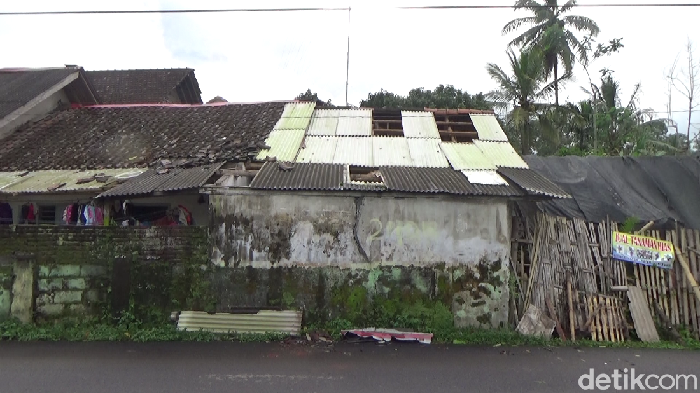 angin kencang di lumajang