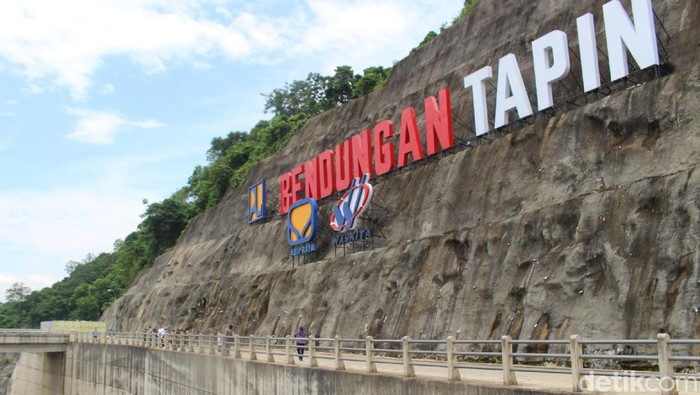 Presiden Jokowi diagendakan meresmikan Bendungan Tapin, Kalimantan Selatan (Kalsel) pada Kamis (18/2) besok.