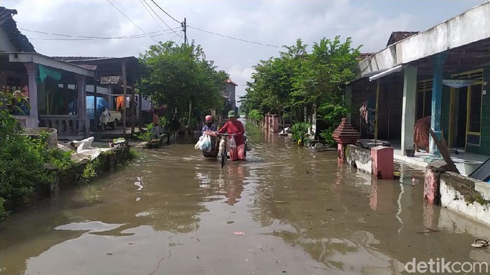 Banjir dan Puting Beliung Terjang Satu Desa di Mojokerto