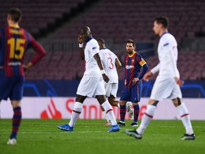 Barcelona Bonyok Dihajar PSG yang Datang Bertamu