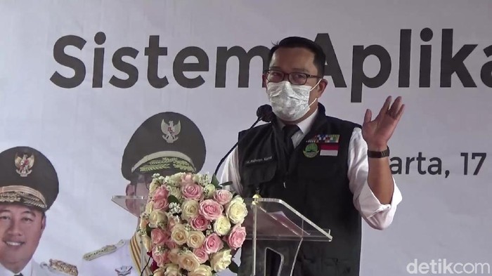 Gubernur Jabar Ridwan Kamil