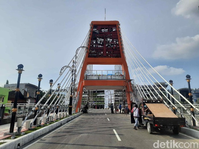 jembatan joyoboyo