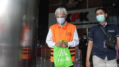 Tersangka Korupsi Ini Rugikan Negara hingga Rp 179 M