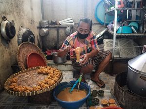 Telur Jadi Primadona Blitar, Pengusaha Kue Kecipratan Untung