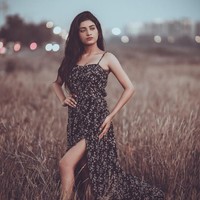 Sendirian di Mumbai tidak membuat Manya takut. Dia justru tertantang untuk membiayai hidupnya dengan bekerja. Foto: Instagram/@missindiaorg, @manyasingh993