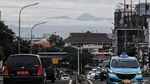 Pesona Gunung Gede Pangrango dari Ibu Kota