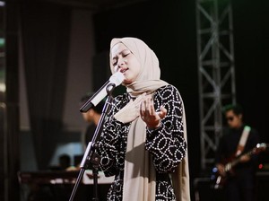 Profil Nissa Sabyan, Si Vokalis Bersuara Merdu