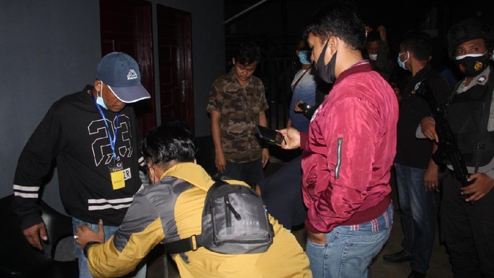 Polisi Gerebek Tempat Hiburan Malam di Labuhanbatu