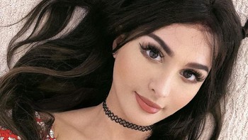 Wanita yang sudah memainkan game sejak berusia 6 tahun ini kerap mendapatkan pujian dari netizen karena kecantikan dan kebaikan hatinya. Foto: Instagram/@SSSniperWolf